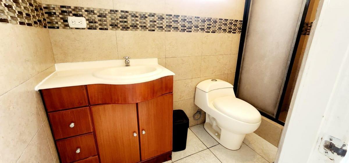 Vendo Lindo Departamento a Dos Cuadras del Malecón de Salinas — imagen 4