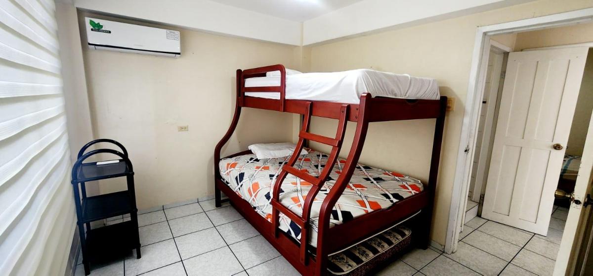 Vendo Lindo Departamento a Dos Cuadras del Malecón de Salinas — imagen 2