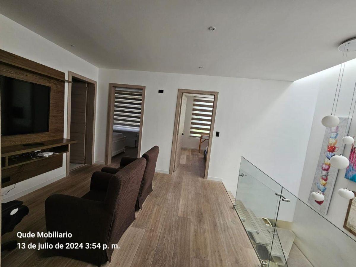 Casa Cumbaya 3 Dorm. con Piscina — imagen 8