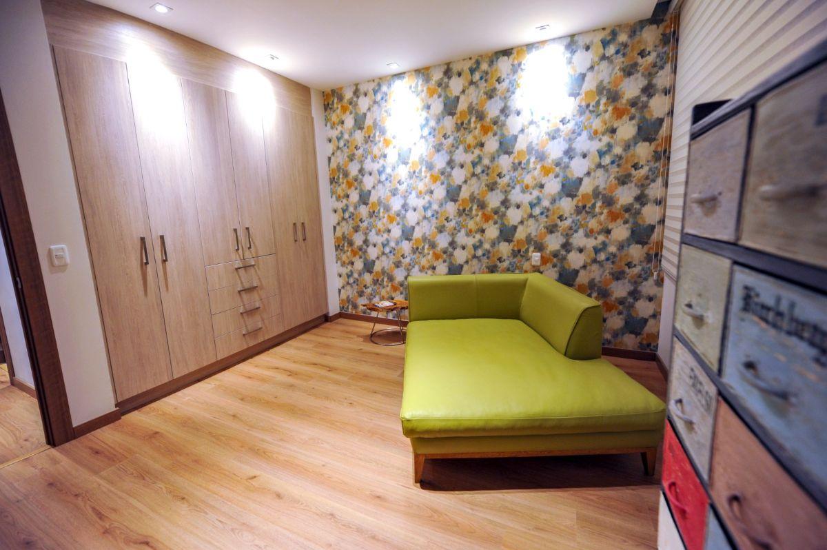 Venta Departamento con Balcon 3 Habitaciones en Urbanizacion El Condado — imagen 9