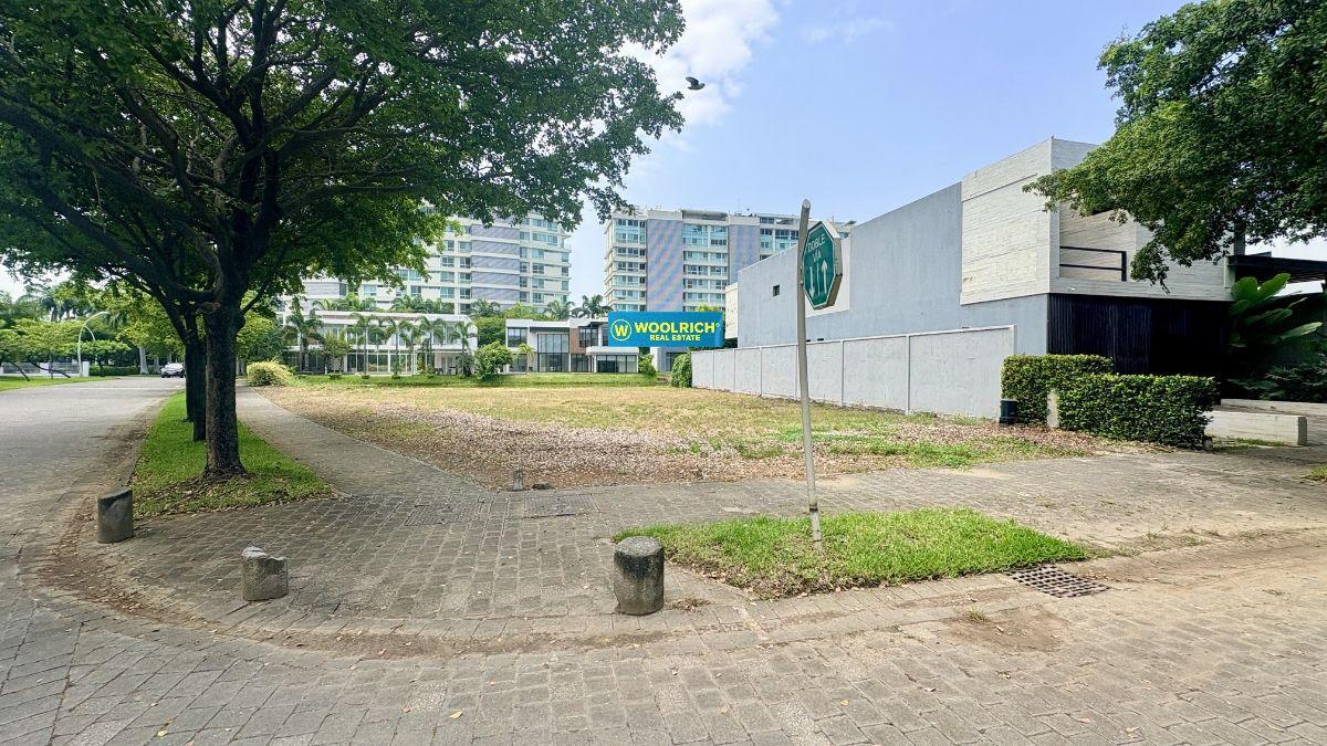 Isla Mocoli, Urbanización Blue Bay, Vendo Terreno Al Pie del Lago, 746 m², Guayas — imagen 8