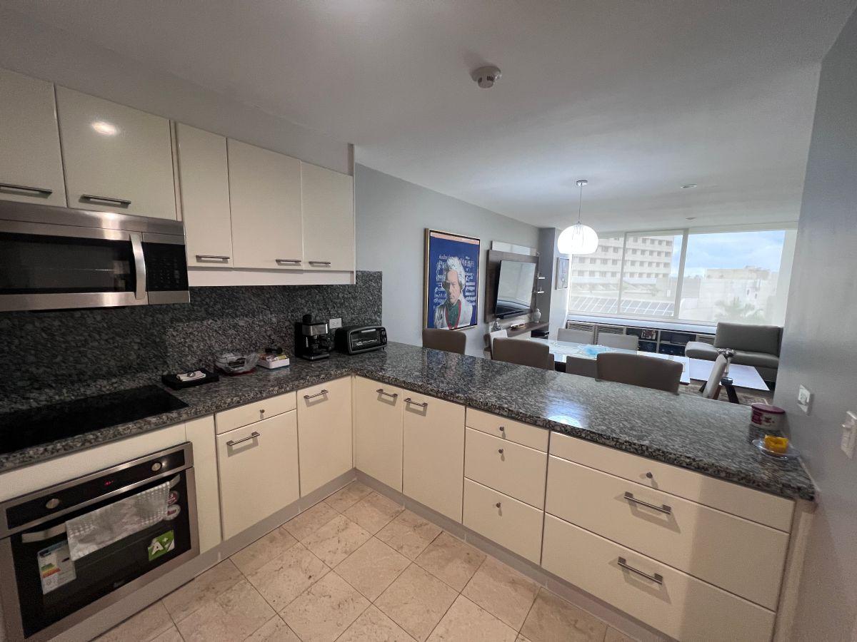 Departamento de 100 m² en Venta en El Hilton Colon Torre 2, Guayas — imagen 9