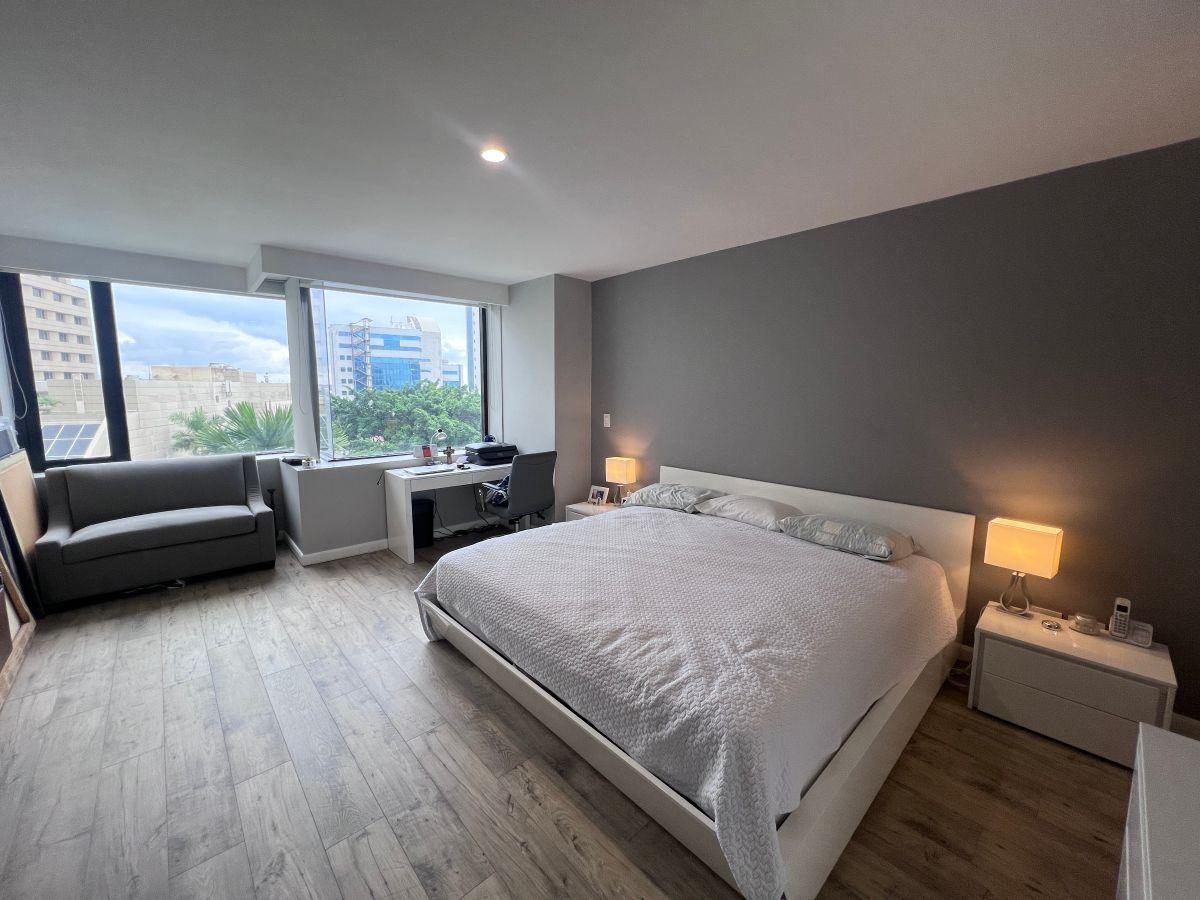 Departamento de 100 m² en Venta en El Hilton Colon Torre 2, Guayas — imagen 7