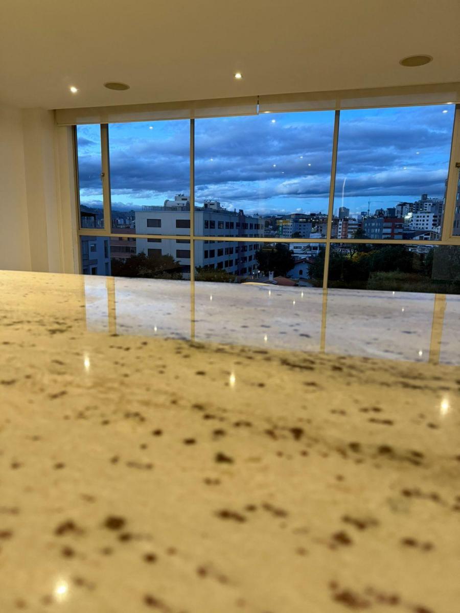 Oportunidad Hermoso Departamento en Venta Quito Tenis — imagen 6
