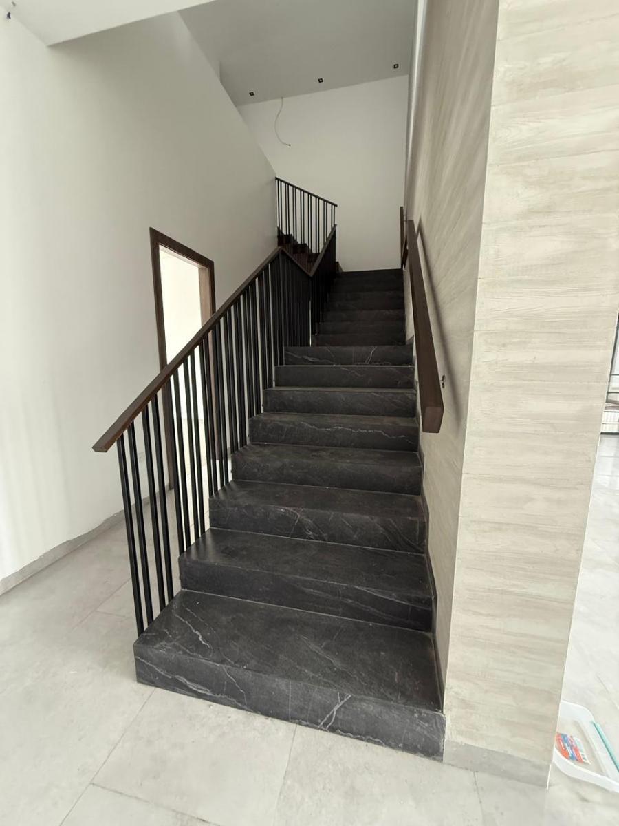 Casa en Venta - Aires de Batán (Con Piscina, Vista Al Lago y Área Social) - Sambo, Guayas — imagen 6