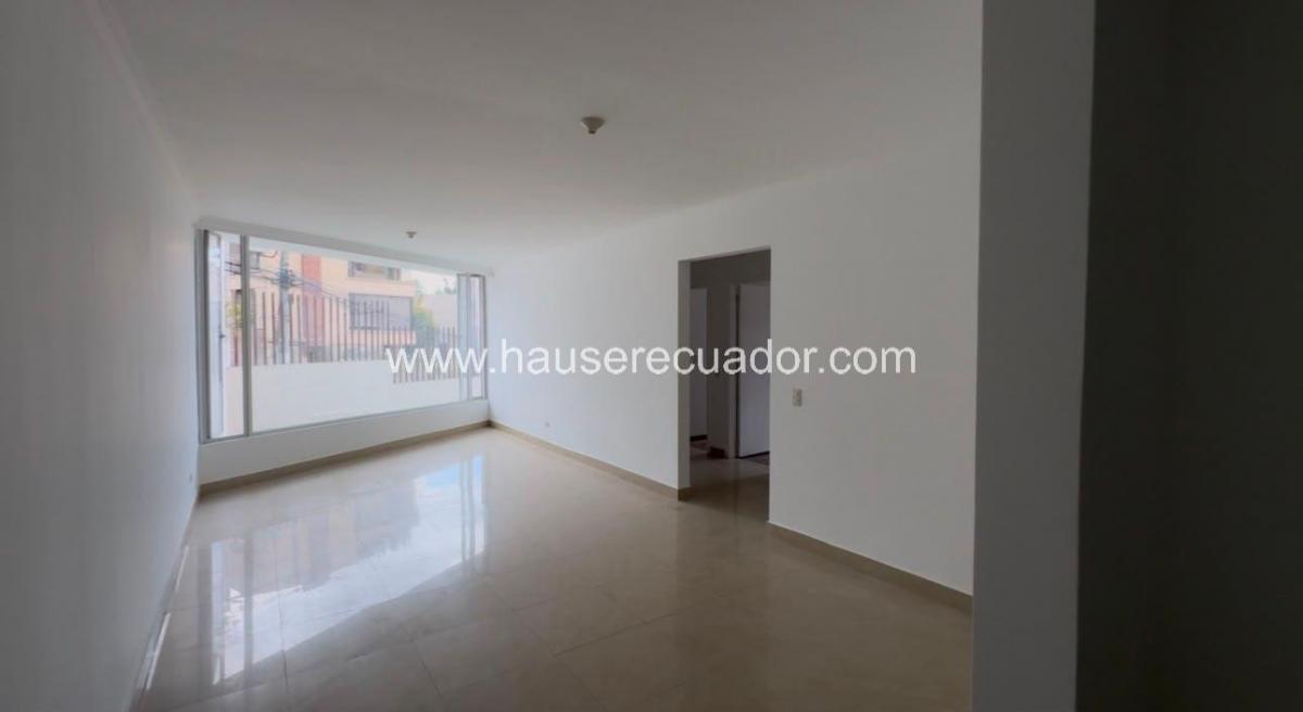 Departamento en Venta I 3 Dorm. I El Condado I en Urbanización a 5 Minutos del Condado Shopping. Provincia de Pichincha — imagen 7