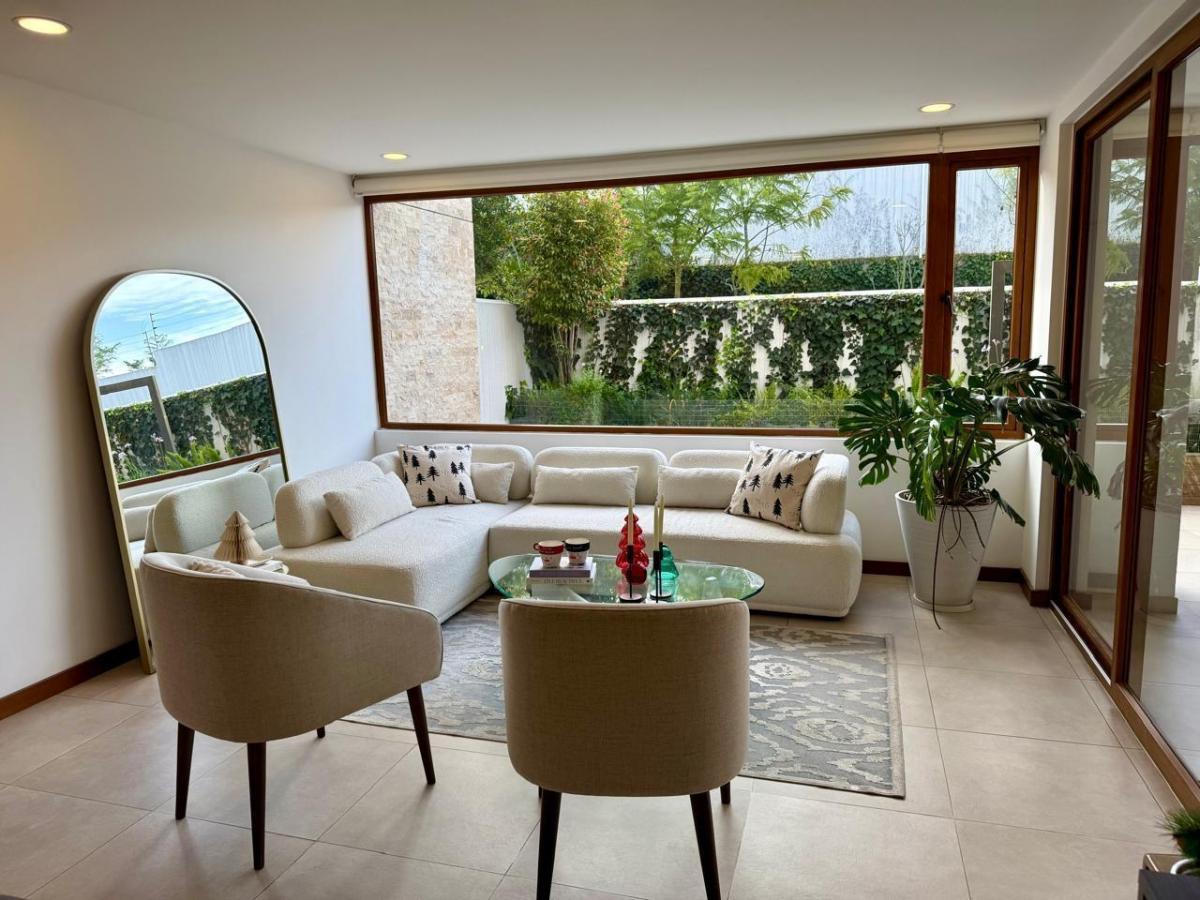 Departamento en Venta en Planta Baja en Cumbayá | Vista Hermosa — imagen 3