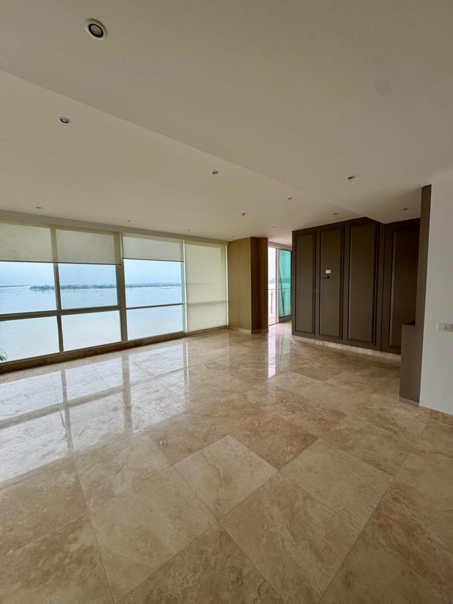 Vendo Departamento en Blue Bay Vista Al Rio, Guayas — imagen 9