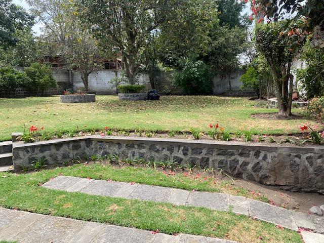Tumbaco Venta Casa de 295 m² Amplio Terreno 790 m² — imagen 2