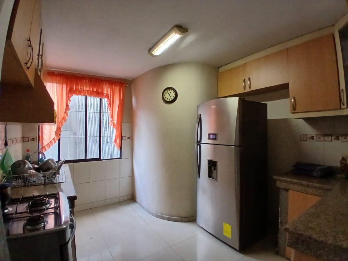 Se Vende Casa Rentera en Urdesa Central, Guayas — imagen 8
