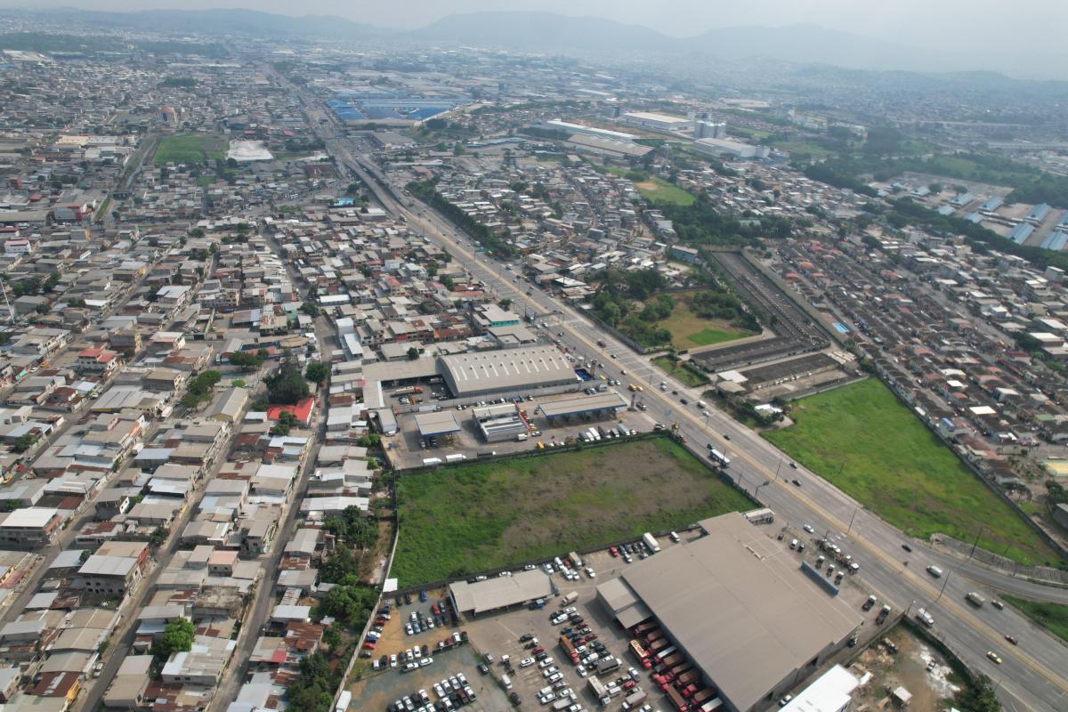 En Venta Macrolote Industrial Comercial Vía a Daule Km 14 - Amparo Marín, Guayas — imagen 6