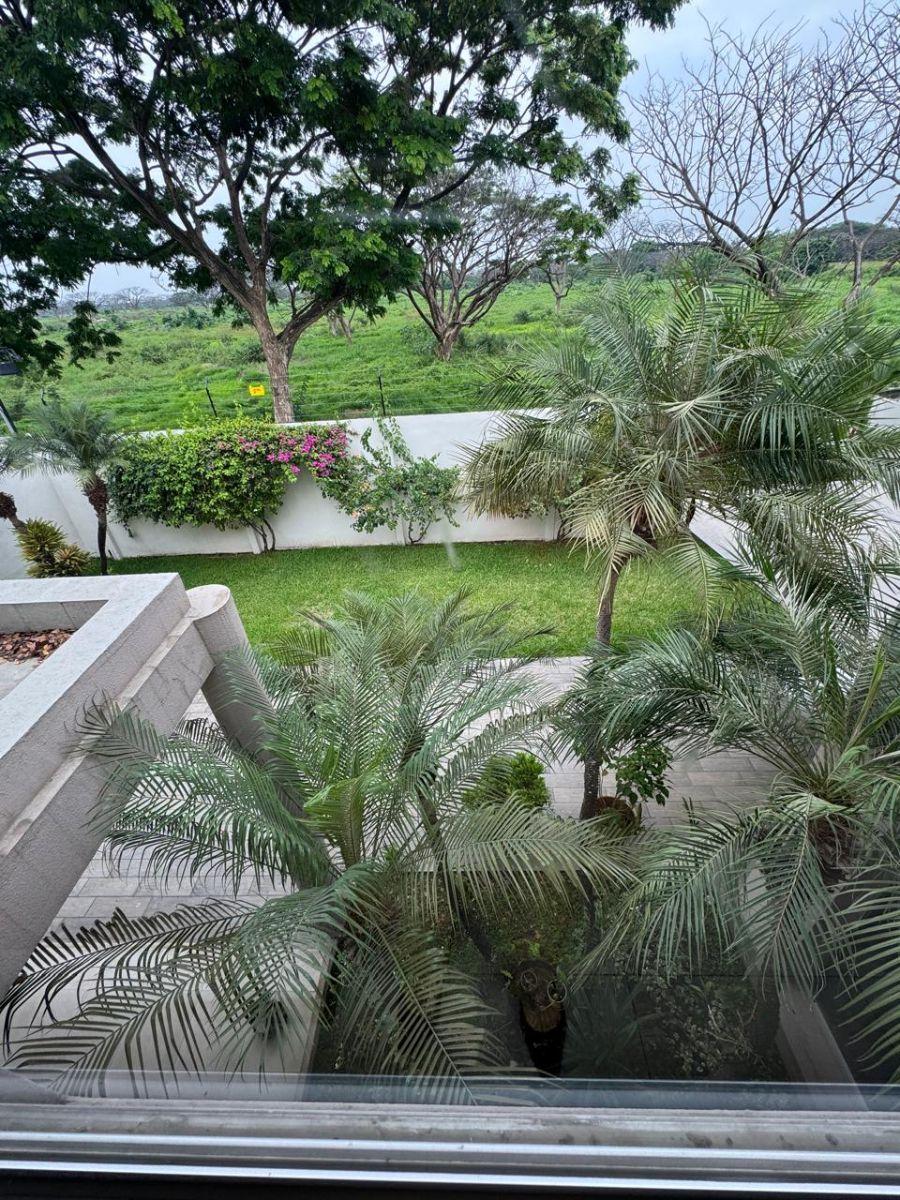 Casa con 480 m² en Venta con 3 Recámaras en Samborondón, Guayas — imagen 10