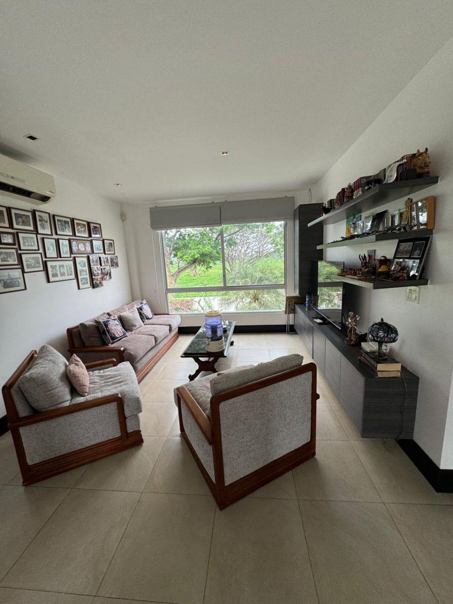 Casa con 480 m² en Venta con 3 Recámaras en Samborondón, Guayas — imagen 9