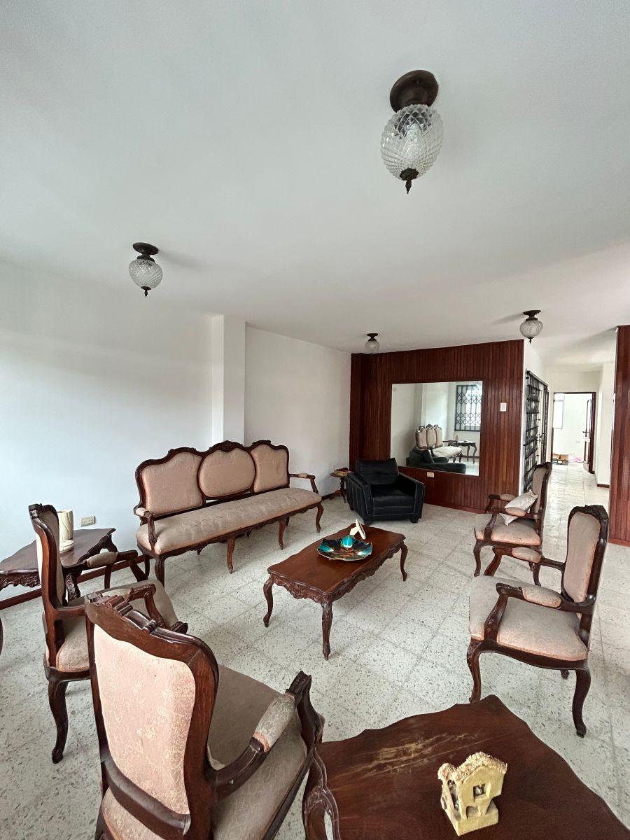 Cdla La Fae - Casa en Venta de Oportunidad, Guayas — imagen 8