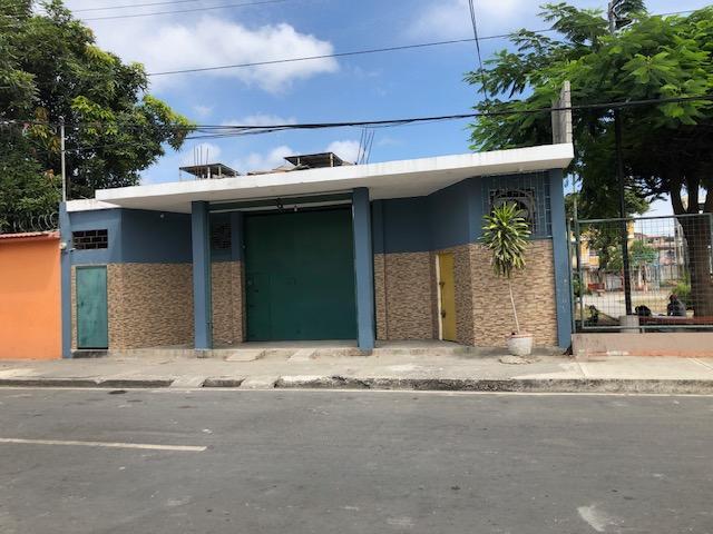 Venta de Oficina con Terreno Para Taller - Cerca a Los Esteros, Guayas — imagen 4