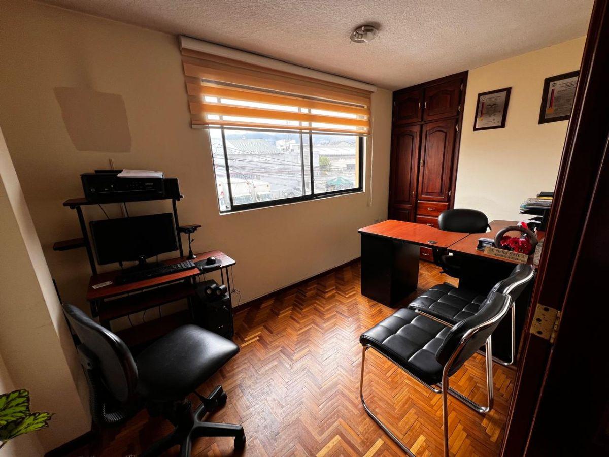 Vendo Casa Rentera 490 m² Sector Terminal Carcelen — imagen 6