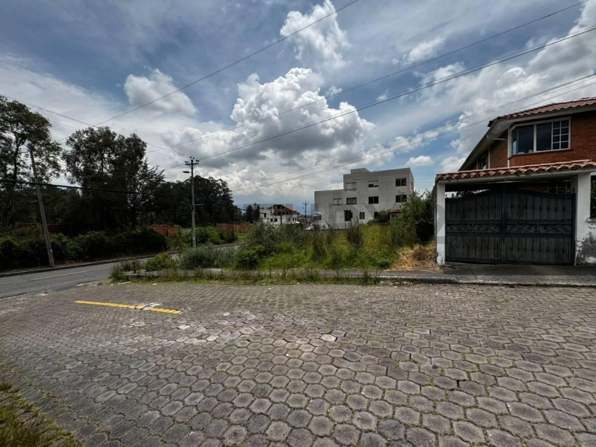 Terreno en Venta de 667,81 m en Sangolquí, Inchalillo, Facil Acceso a La E35 — imagen 2