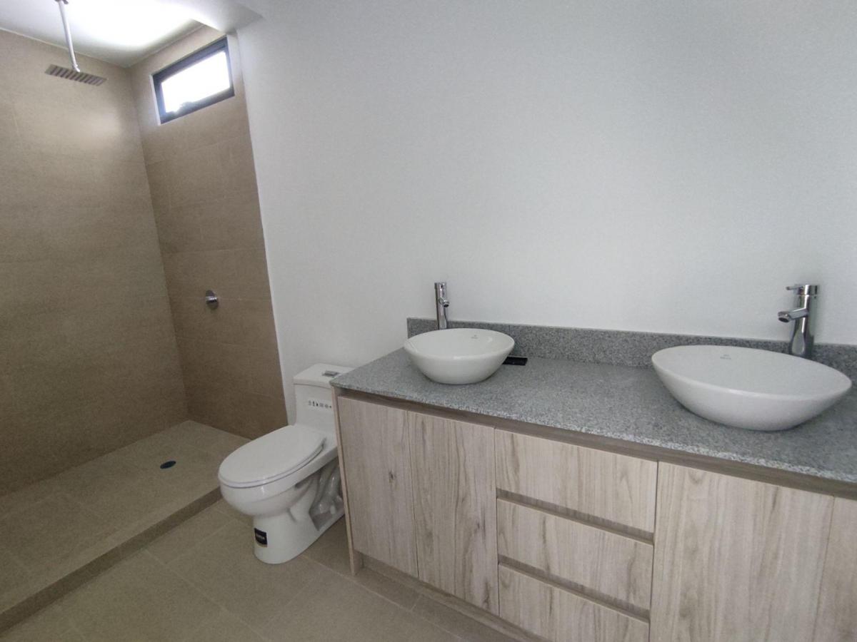 Casa en Urbanización de Venta en Portoviejo, Manabí — imagen 3