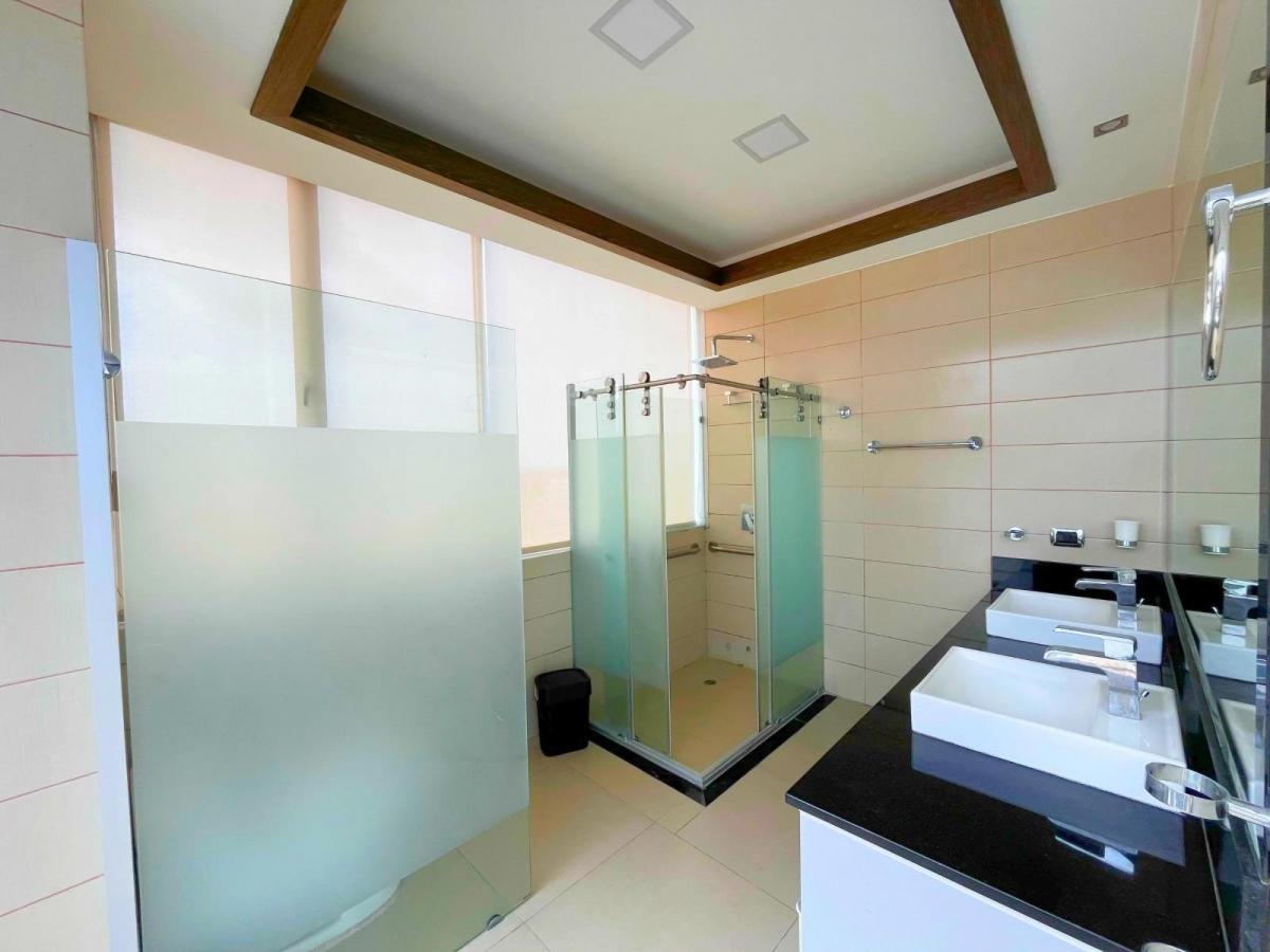 Departamento/ Penthouse con Vista Al Rio en Samborondon, Guayas — imagen 8