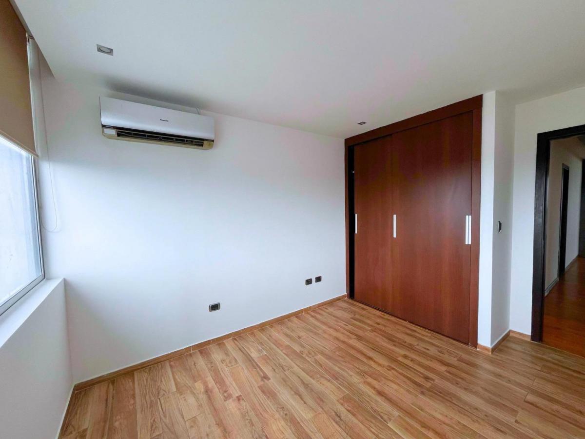 Departamento/ Penthouse con Vista Al Rio en Samborondon, Guayas — imagen 6