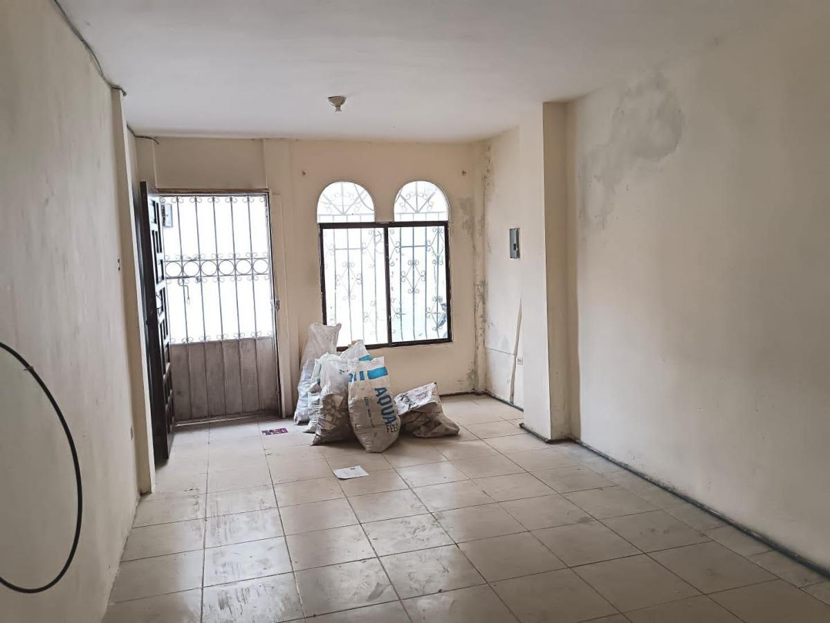 Casa Rentera de Venta en Sauces 5, 3 Departamentos y 1 Local. Guayas — imagen 6
