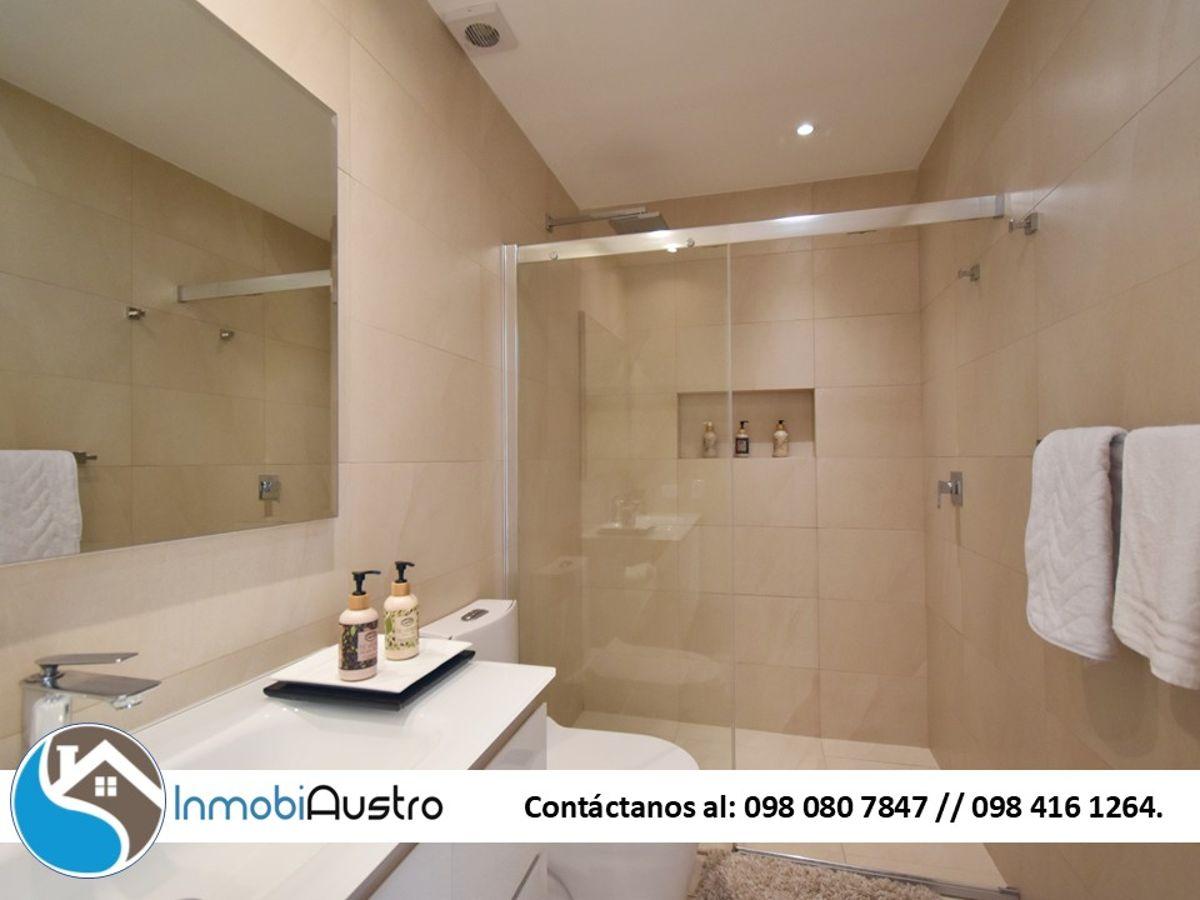 Av 24 de Mayo, Venta de Hermosa Suite Cerca de La Uda, Azuay — imagen 2