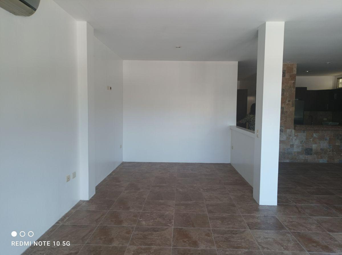 Lomas de Urdesa Vendo Departamento Elegante, 2 Dorm. con Opción a 3 Luminoso, Garaje 2 Carros, Guayas — imagen 9