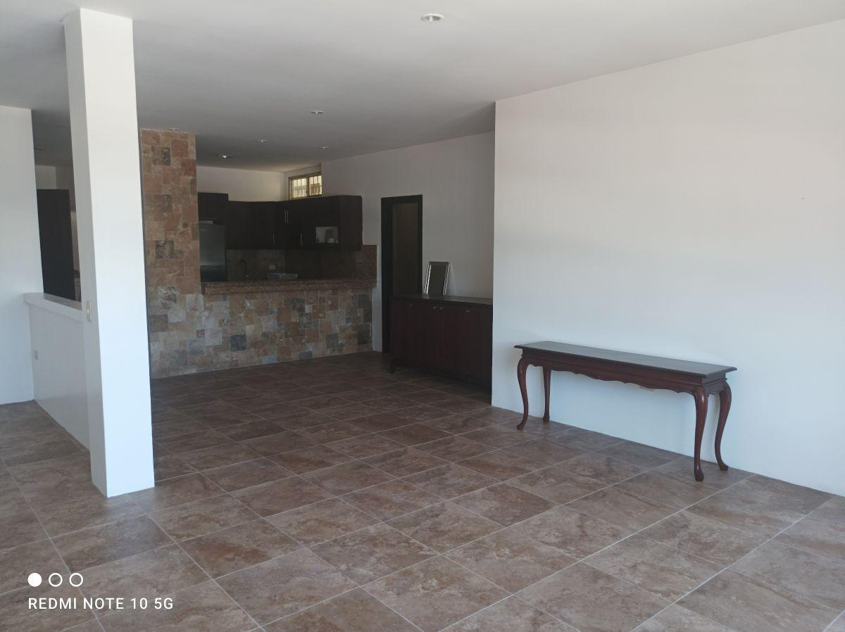 Lomas de Urdesa Vendo Departamento Elegante, 2 Dorm. con Opción a 3 Luminoso, Garaje 2 Carros, Guayas — imagen 7