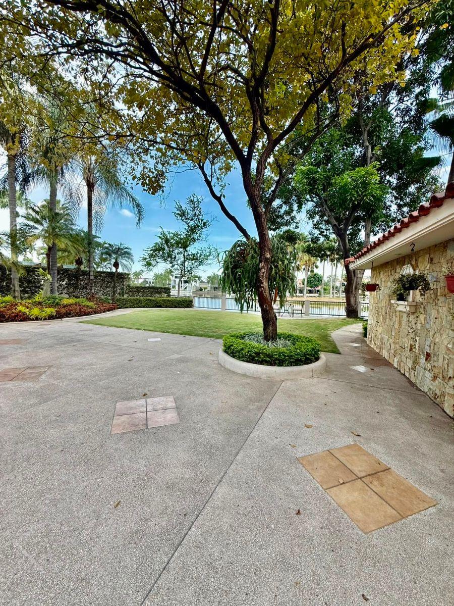 Espectacular Casa en Venta Al Lago, Guayas — imagen 8