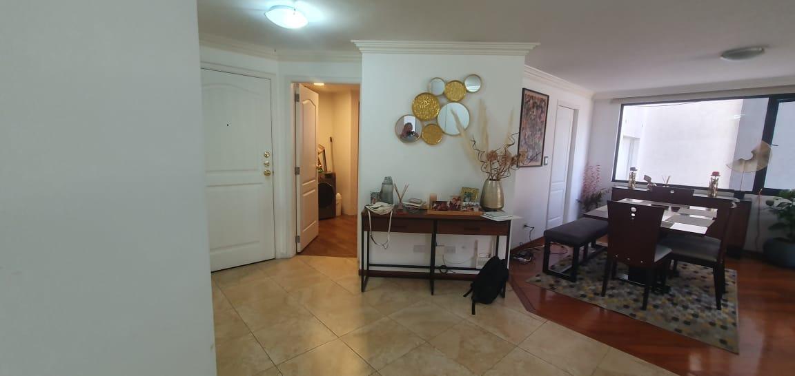 Quito Tenis, Cercano a Todo, Hermoso Depar de Dos Habitaciones. — imagen 8