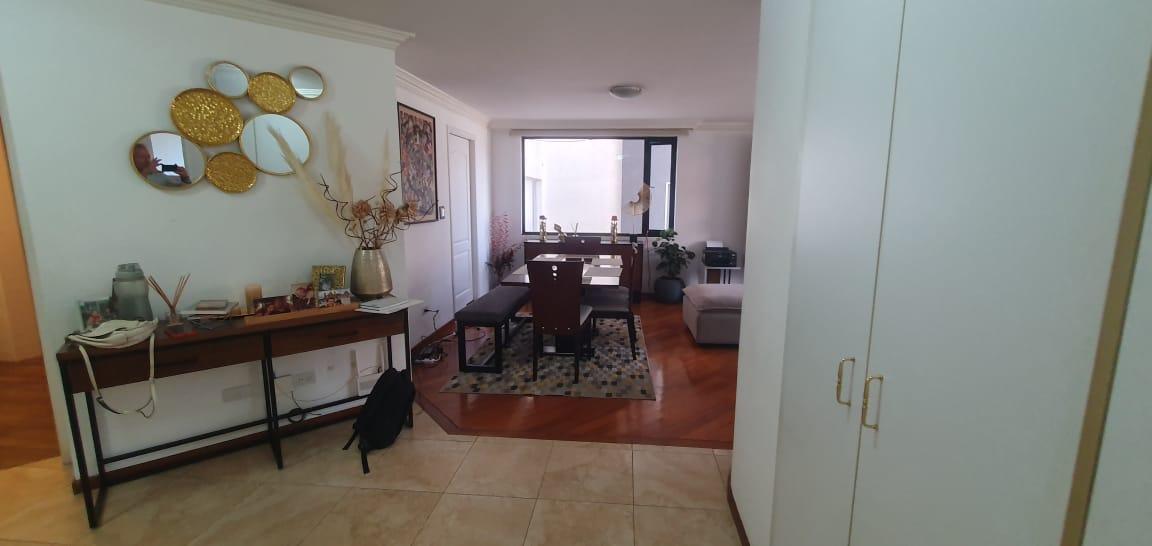 Quito Tenis, Cercano a Todo, Hermoso Depar de Dos Habitaciones. — imagen 6