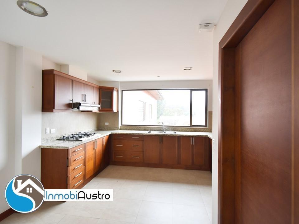 Av Pumapungo, Venta de Hermoso Departamento Duplex, Azuay — imagen 10