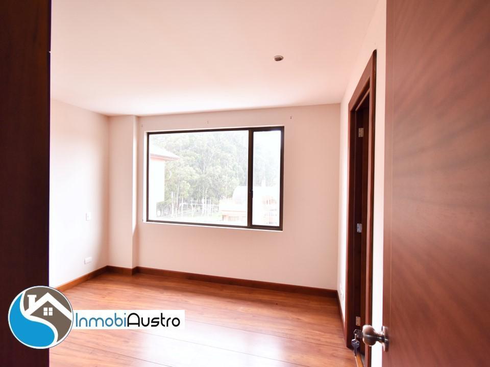 Av Pumapungo, Venta de Hermoso Departamento Duplex, Azuay — imagen 4