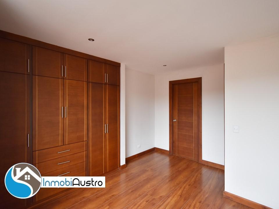 Av Pumapungo, Venta de Hermoso Departamento Duplex, Azuay — imagen 2