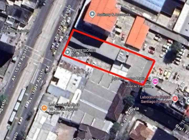 Propiedad Comercial Av 10 de Agosto — imagen 1