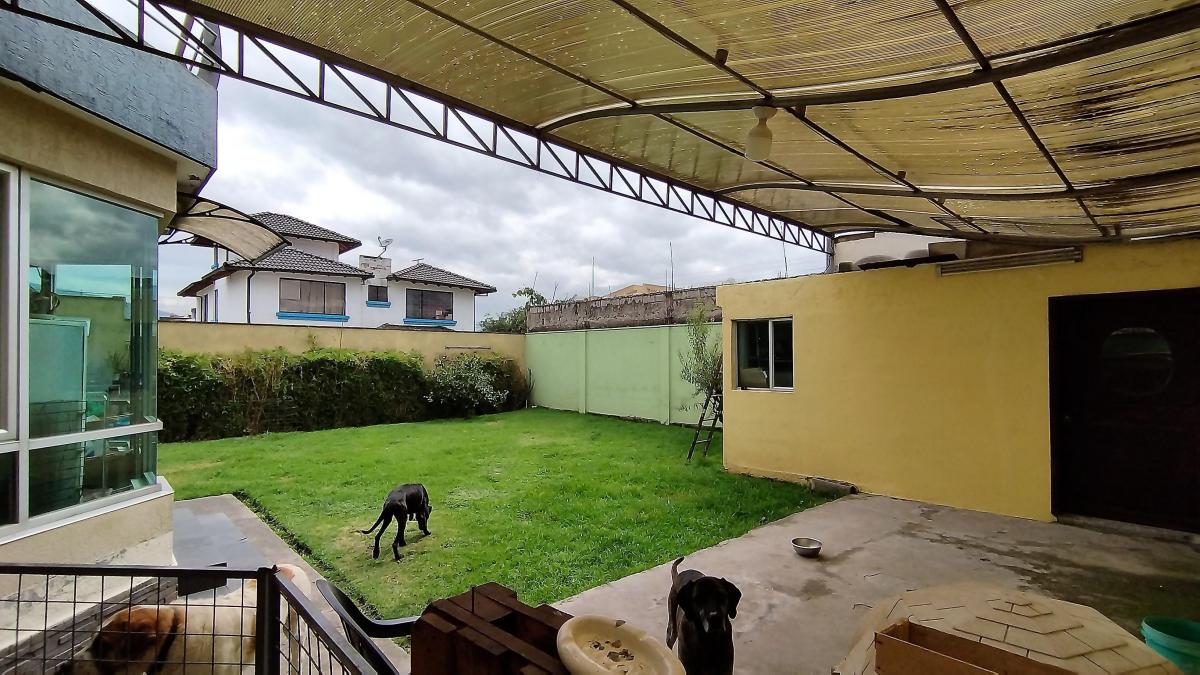 Casa en Venta Urb. San Francisco Sangolqui — imagen 8