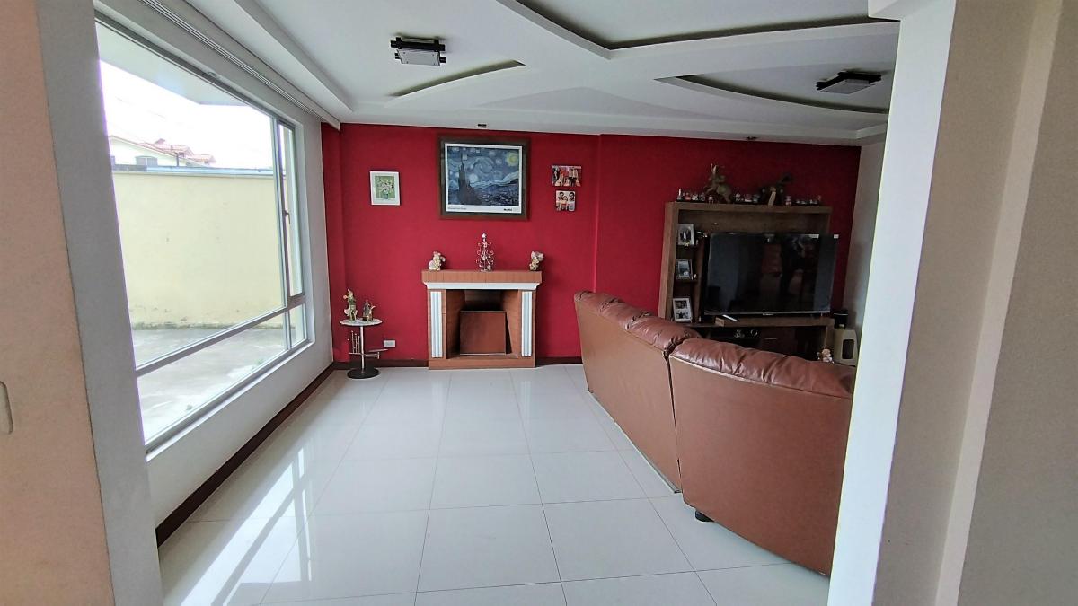Casa en Venta Urb. San Francisco Sangolqui — imagen 2