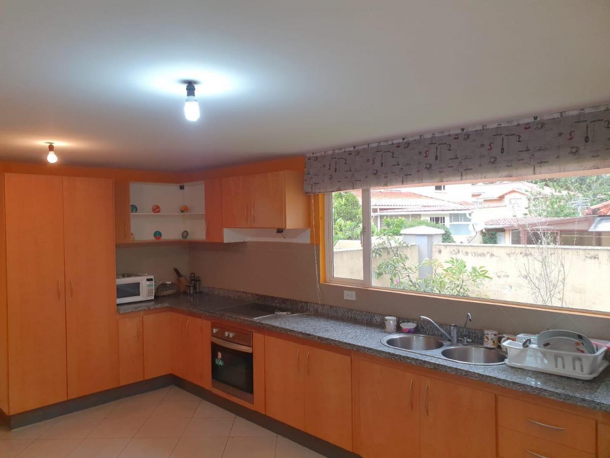 Casa en Venta en Conjunto Residencial Exclusivo en Quito (V3049) — imagen 10