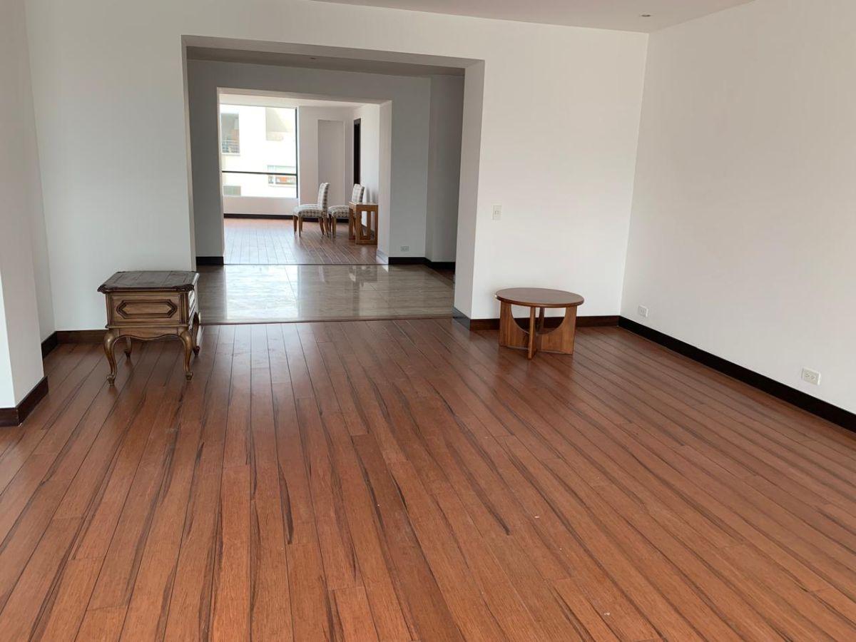 Vendo Dep en Bellavista 220 m² Mas 15 m² de Balcón $350.000 — imagen 9