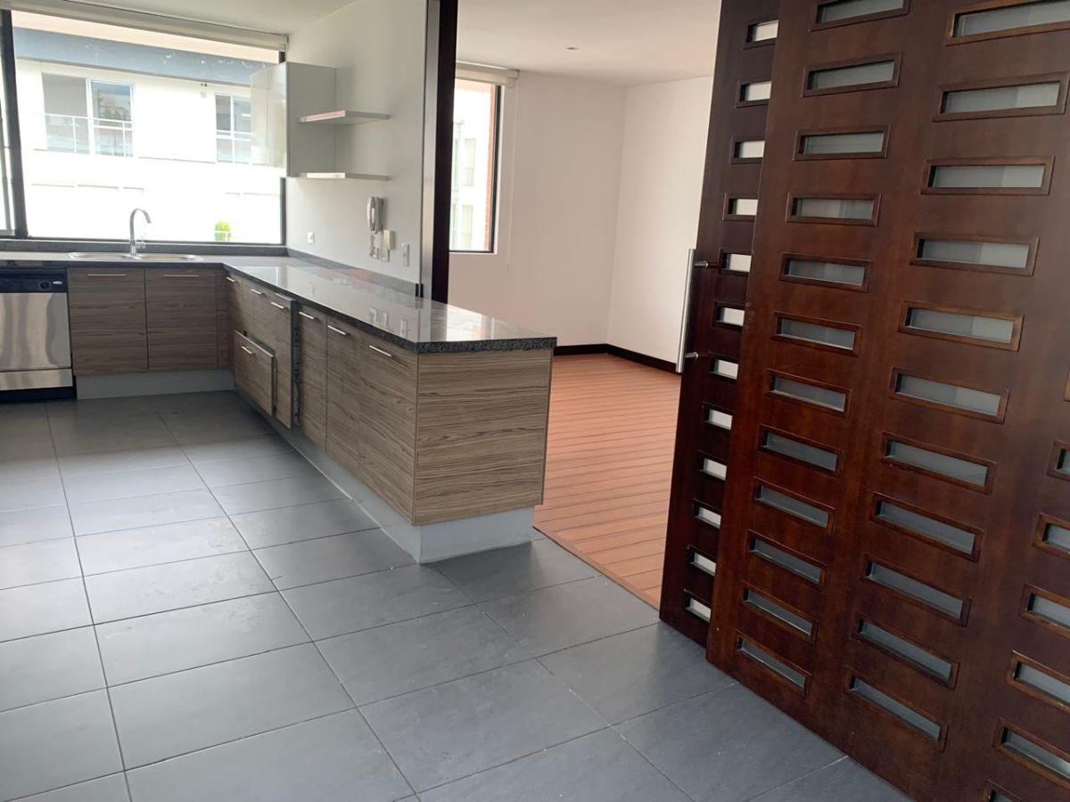 Vendo Dep en Bellavista 220 m² Mas 15 m² de Balcón $350.000 — imagen 7