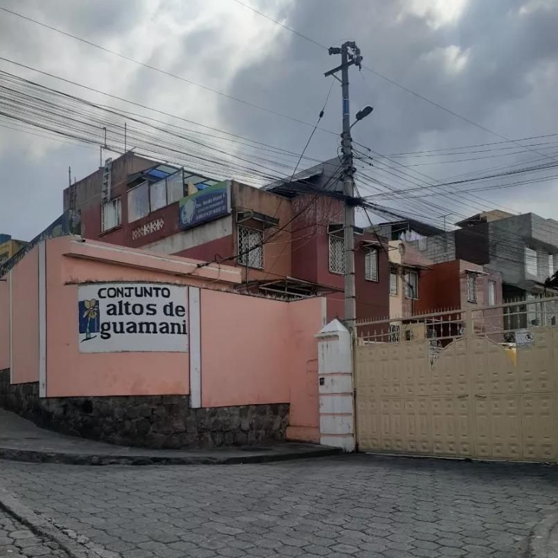 Vendo Casa 2 Plantas en Conjunto Privado, Sur de Quito Guamaní — imagen 8