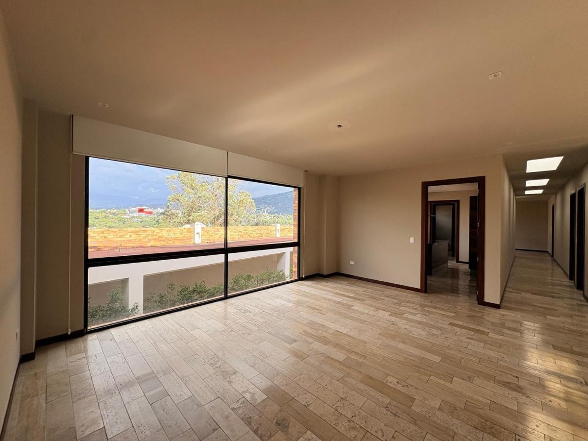 Departamento de Venta en Cumbayá — imagen 9