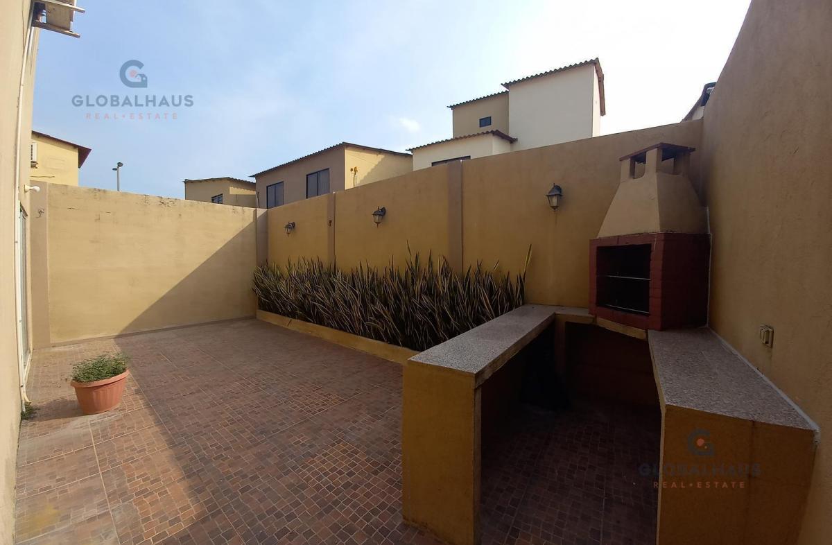 Casa en Venta con 3 Habitaciones en Villa Club. J. m. Guayas — imagen 5