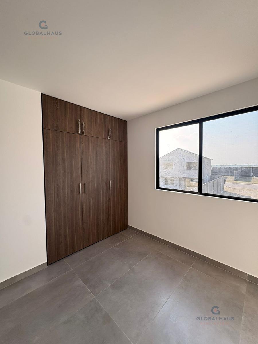 Venta de Casa en Samborondon, Urb Ciudad Celeste, 3 Habitaciones. V. J. Guayas — imagen 5
