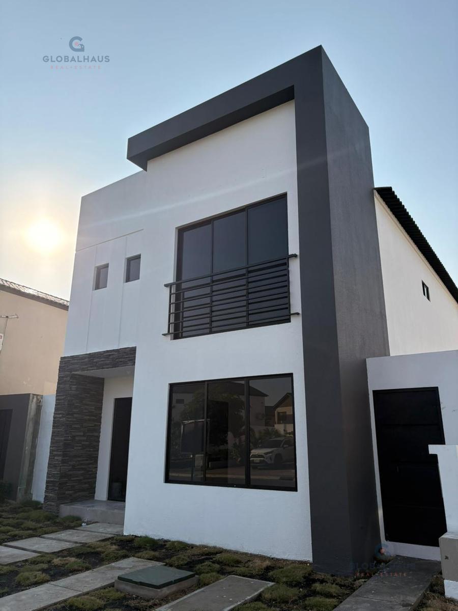 Venta de Casa en Samborondon, Urb Ciudad Celeste, 3 Habitaciones. V. J. Guayas — imagen 4
