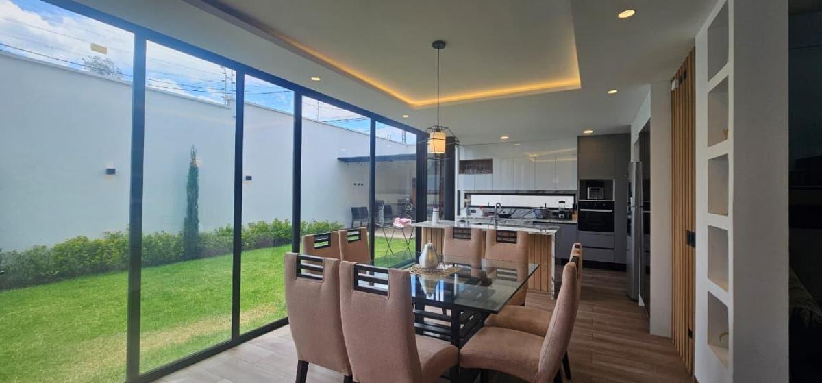 Venta Casa en Tumbaco Hilacril con Amplio Jardin y 4 Dorm. — imagen 5