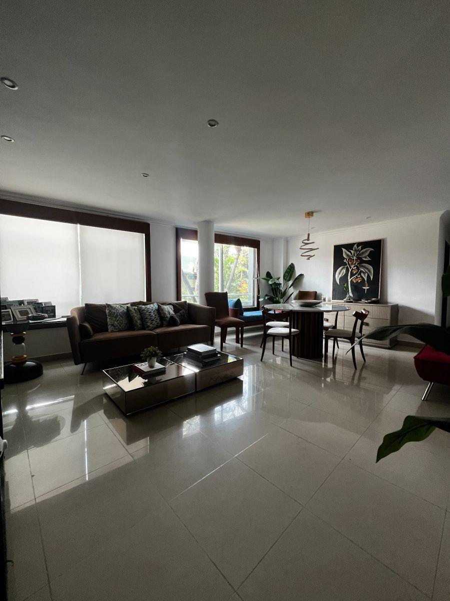 En Venta Dpto Planta Baja con Patio, en Urb. Cerrada, Km.2.5, Sector Uees - Samborondom, 121 m², Guayas — imagen 10