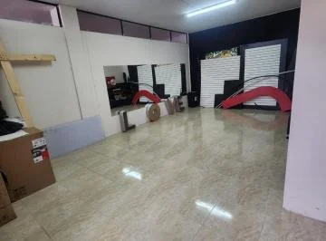 Local Comercial y Oficinas / Espacio Amplio Centro de Ibarra, Imbabura — imagen 3