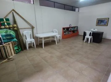 Local Comercial y Oficinas / Espacio Amplio Centro de Ibarra, Imbabura — imagen 2