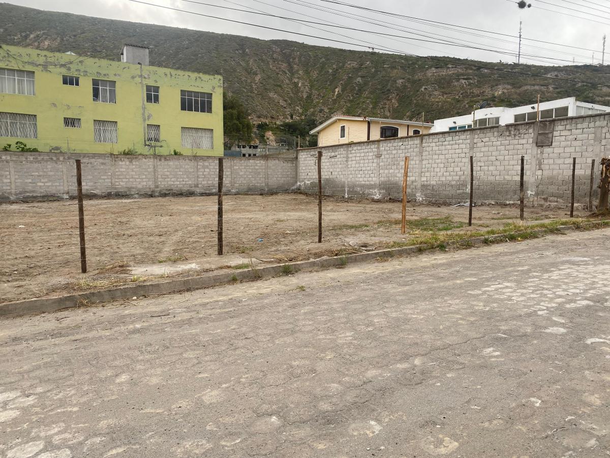 Vendo Terreno 657 m² a Una Cuadra del Kartodromo Mitad del Mundo — imagen 10